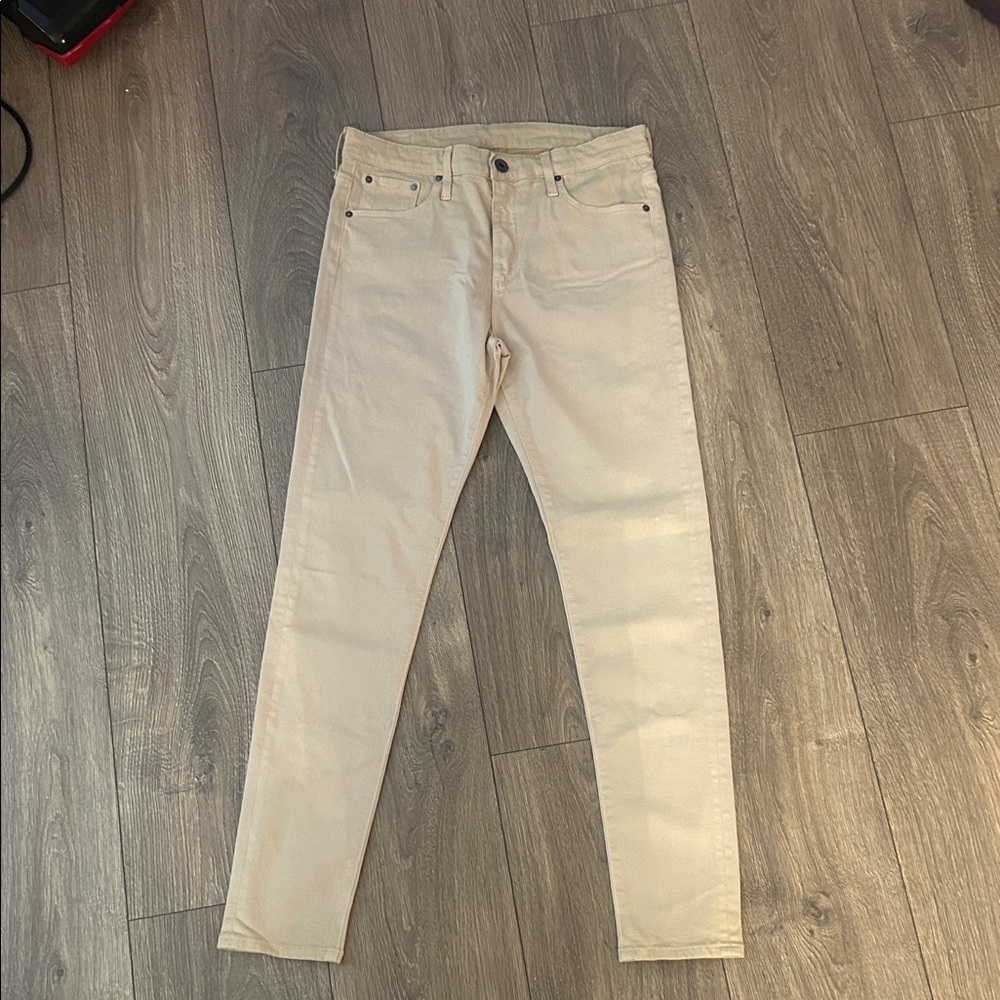 NEW- AG Adriano Goldschmied Men's Cream Skinny Jeans size 27